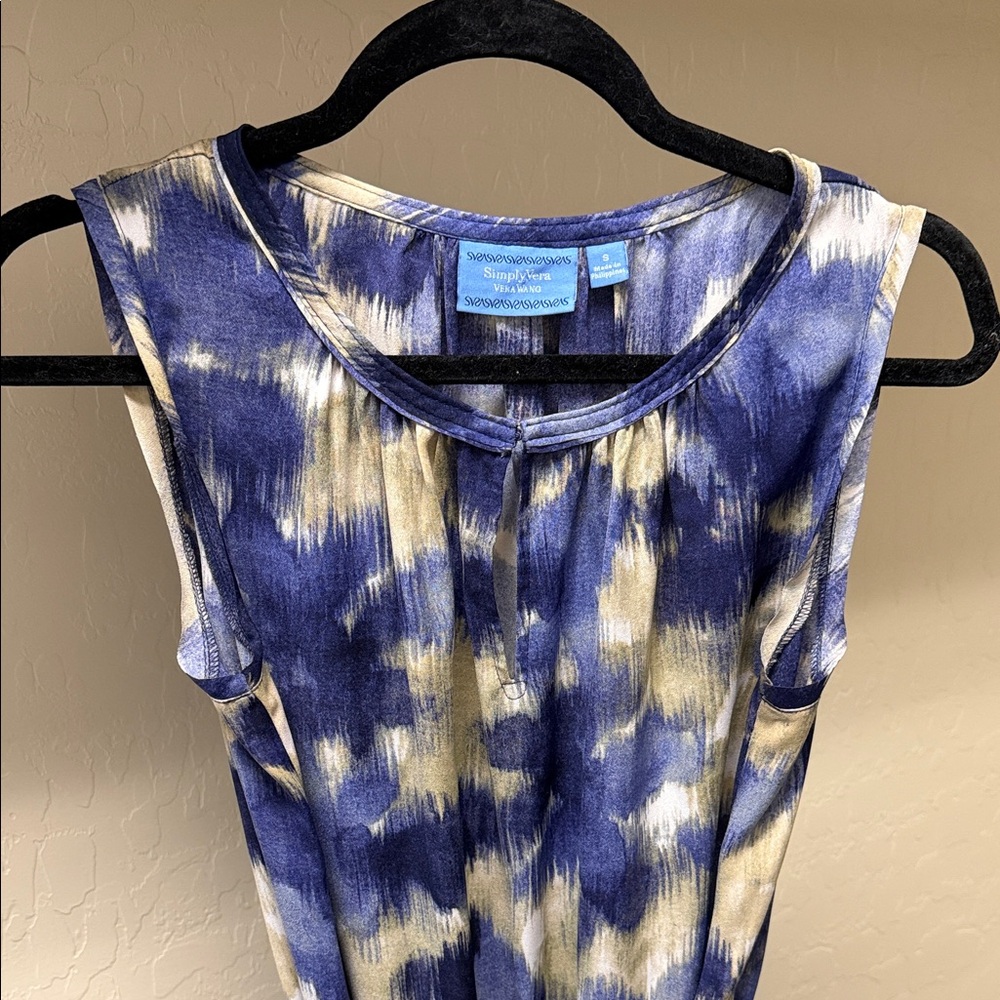 Vera Wang Blue and Cream Sleeveless dress